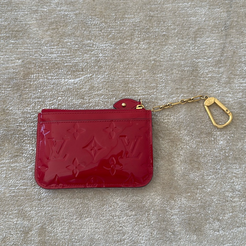 Louis Vuitton Wallet on Chain